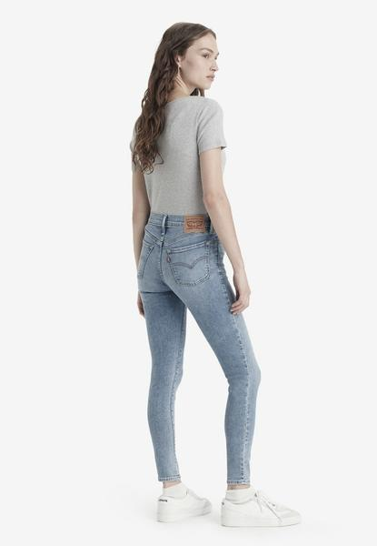 Super skinny w modzie